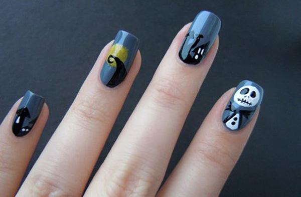 50 Cool Halloween Nail Art Ideas