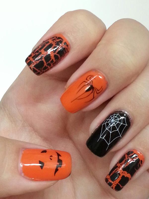 50 Cool Halloween Nail Art Ideas