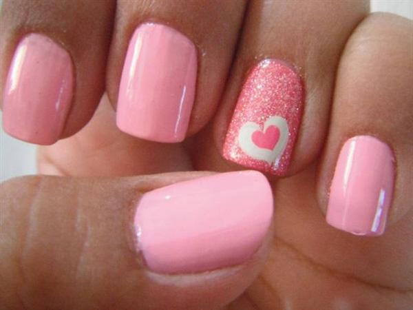 70+ Heart Nail Designs