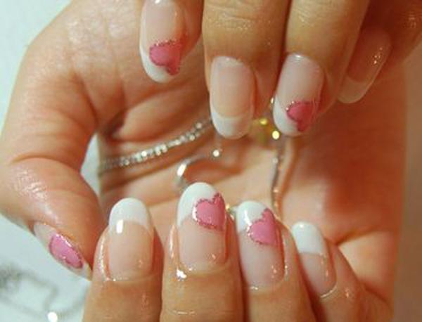 70+ Heart Nail Designs