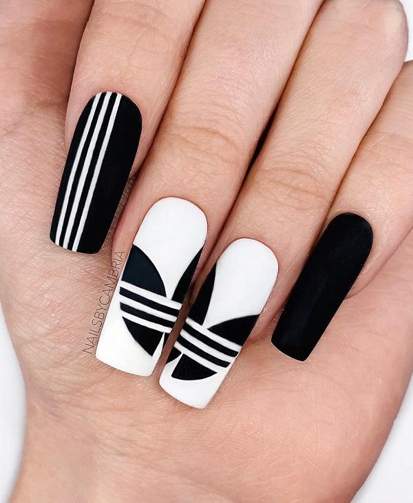 60 Examples of Black and White Nail Art