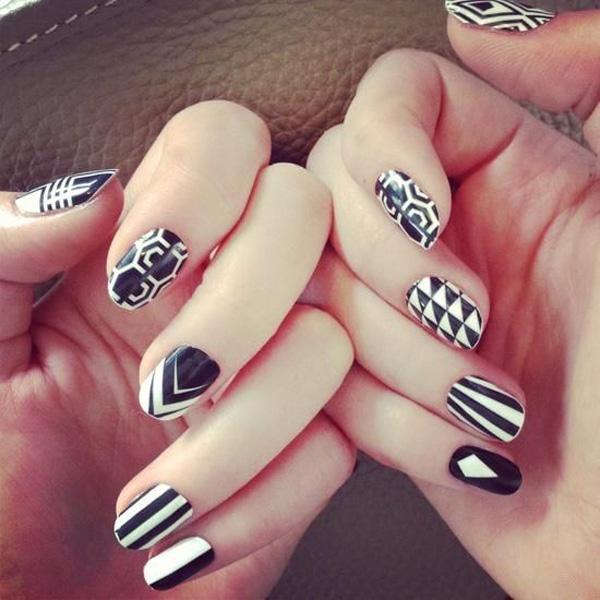 60 Examples of Black and White Nail Art