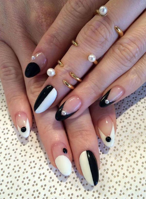60 Examples of Black and White Nail Art