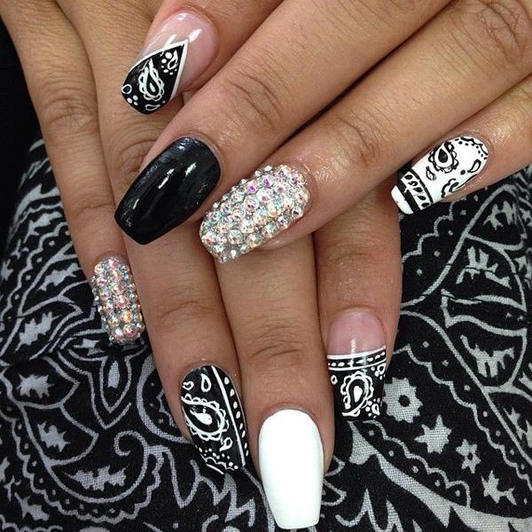 60 Examples of Black and White Nail Art