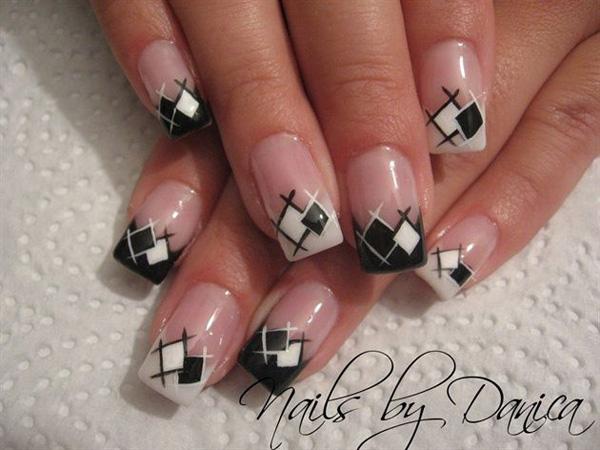 60 Examples of Black and White Nail Art