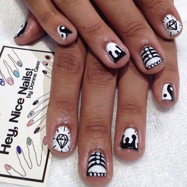 60 Examples of Black and White Nail Art