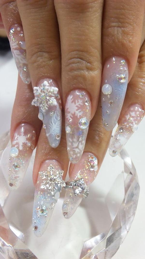 40 Ideas for Wedding Nail Designs