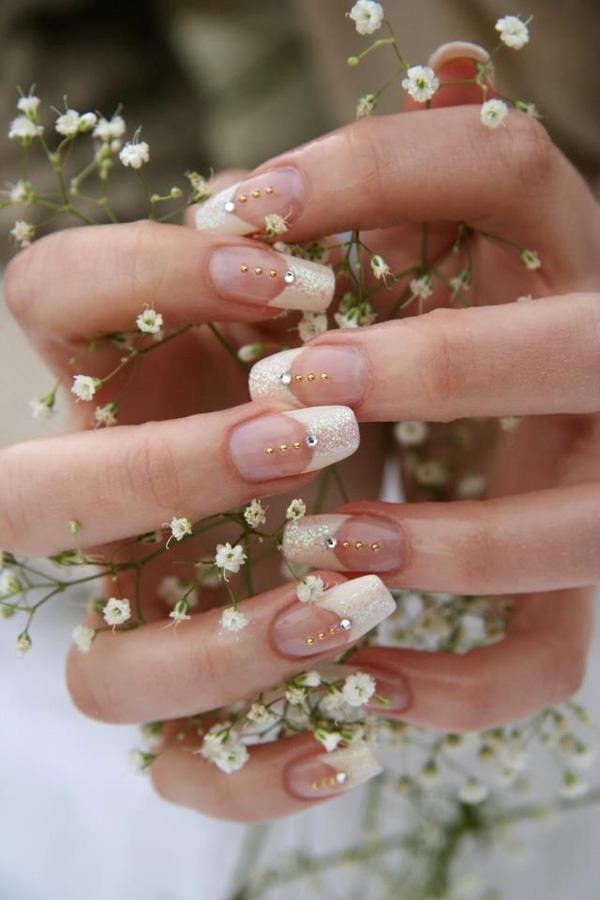 40 Ideas for Wedding Nail Designs