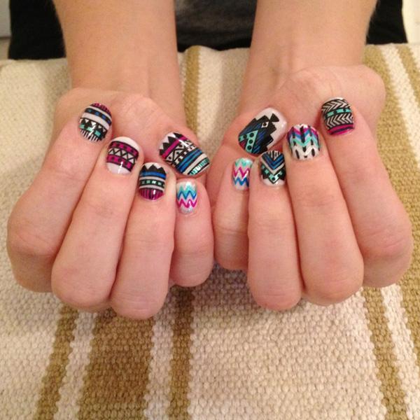 65 Colorful Tribal Nails Make You Look Unique