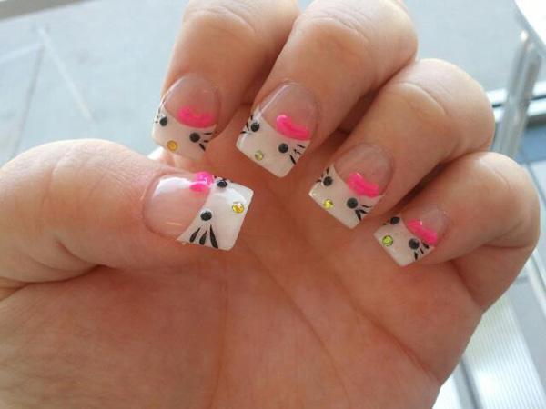 50 Hello Kitty Nail Designs