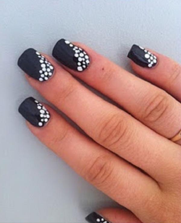30+ Adorable Polka Dots Nail Designs