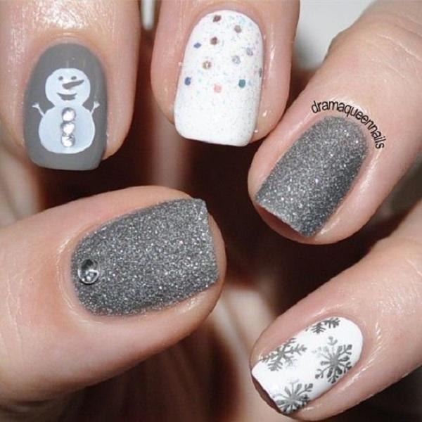 30+ Adorable Polka Dots Nail Designs