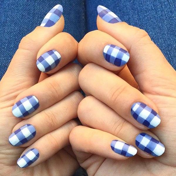35 Gingham and Plaid Nail Art Designs