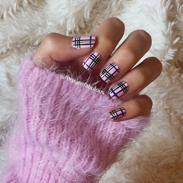 35 Gingham and Plaid Nail Art Designs