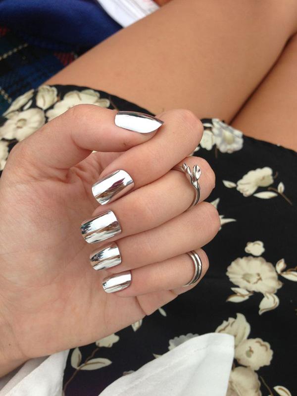 55 Gorgeous Metallic Nail Art Designs