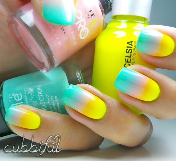 40+ Fabulous Gradient Nail Art Designs