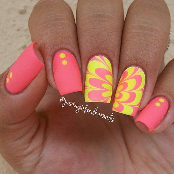 35 Water Marble Nail Art Designs