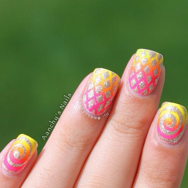 60 Glitter Nail Art Designs