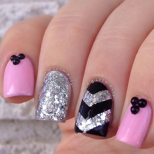 60 Glitter Nail Art Designs