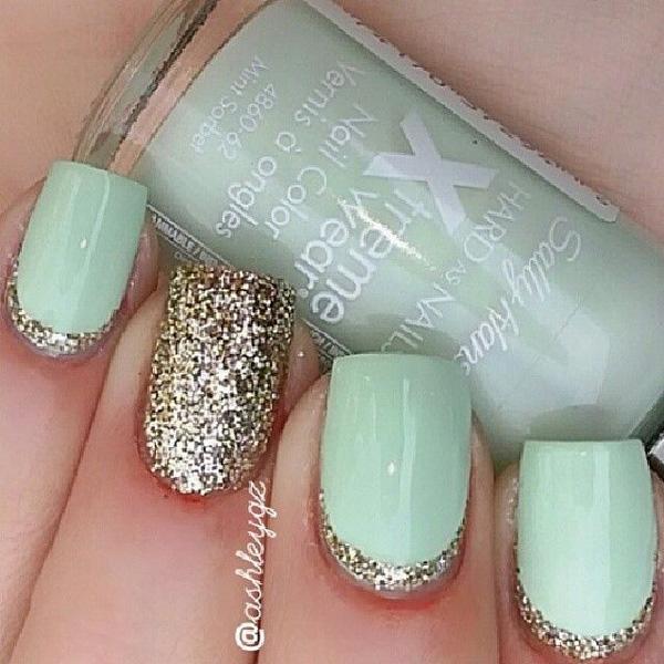60 Glitter Nail Art Designs