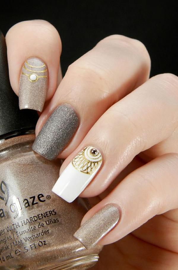 35 Gray Nail Art Designs