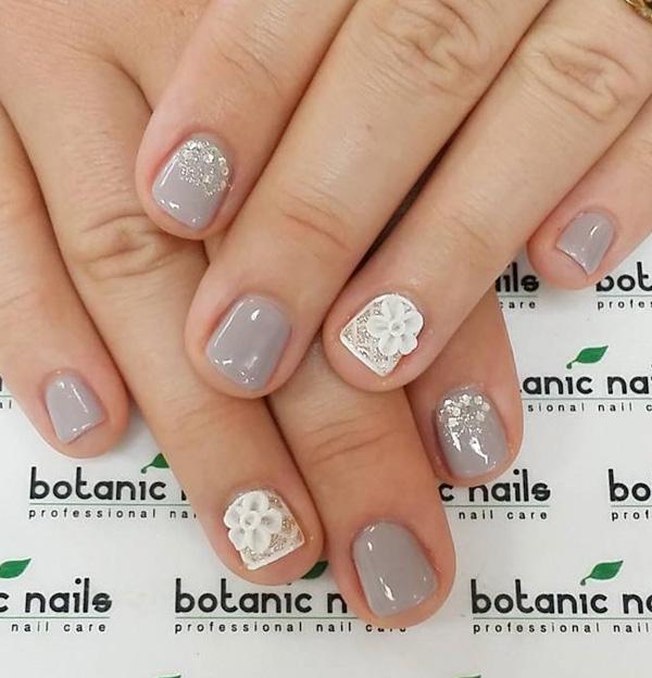 35 Gray Nail Art Designs