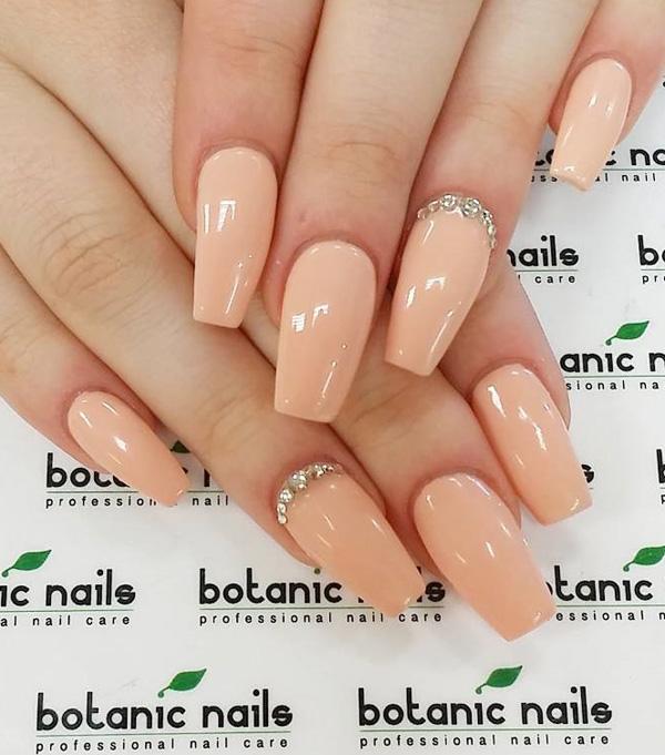 40 Gorgeous Crescent Moon Nails