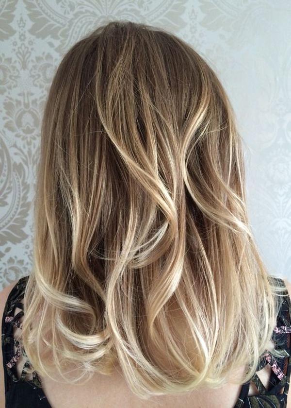 30 Stylish Medium Length Hairstyles