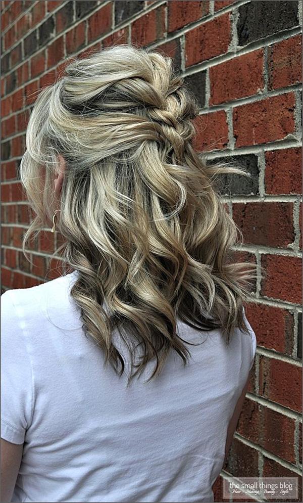 30 Stylish Medium Length Hairstyles