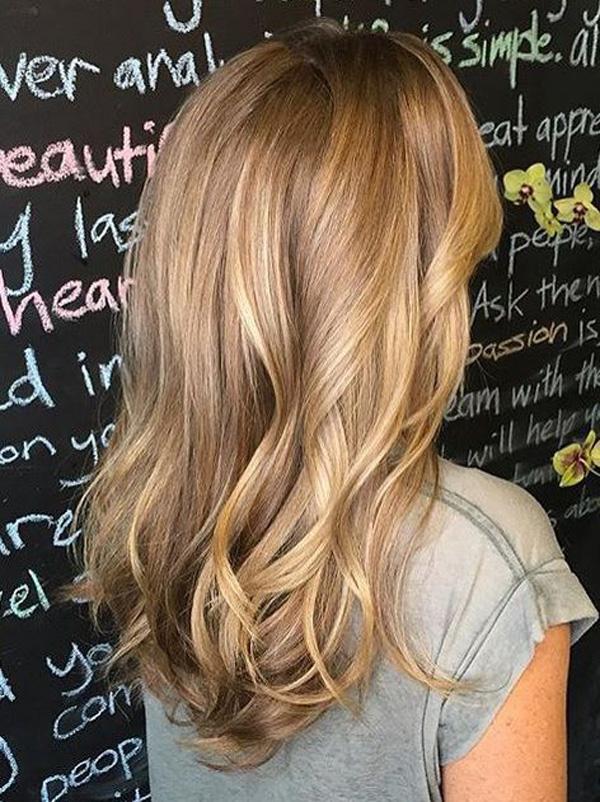 30 Stylish Medium Length Hairstyles