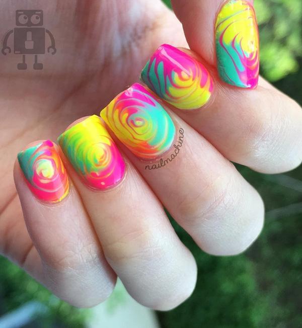 30+ Rainbow Nail Art Ideas