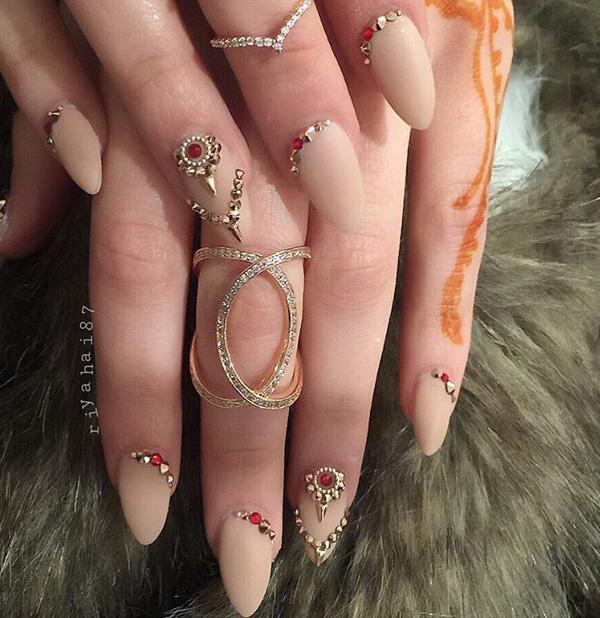 50+ Almond Nail Designs