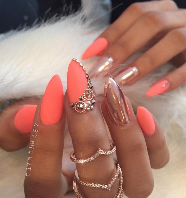 50+ Almond Nail Designs