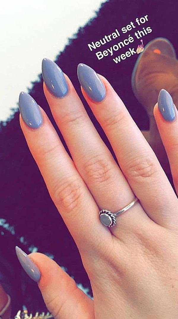 50+ Almond Nail Designs