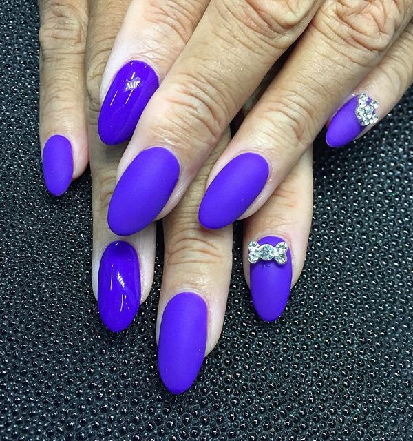 50 Oval Nail Art Ideas