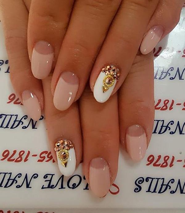 50 Oval Nail Art Ideas