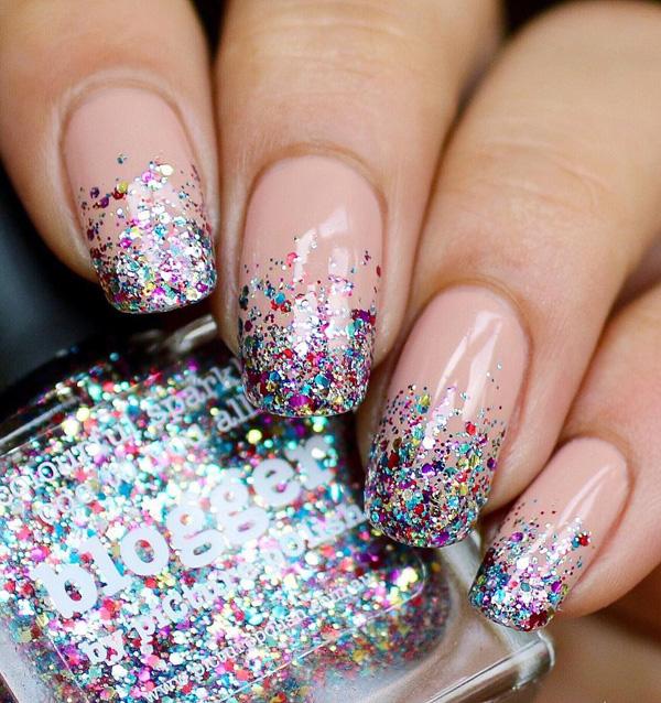 60 Joyful Christmas Nails Ideas