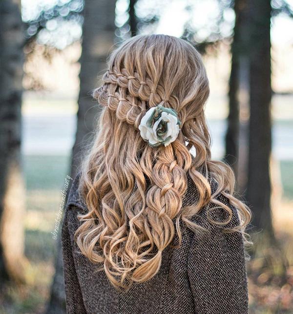35 Easy Prom Hair Styles