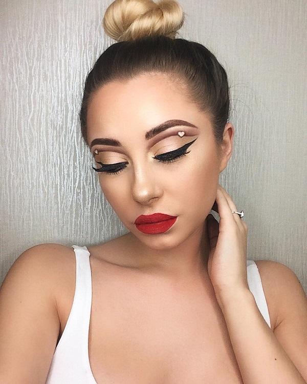 50 Eye Makeup Ideas