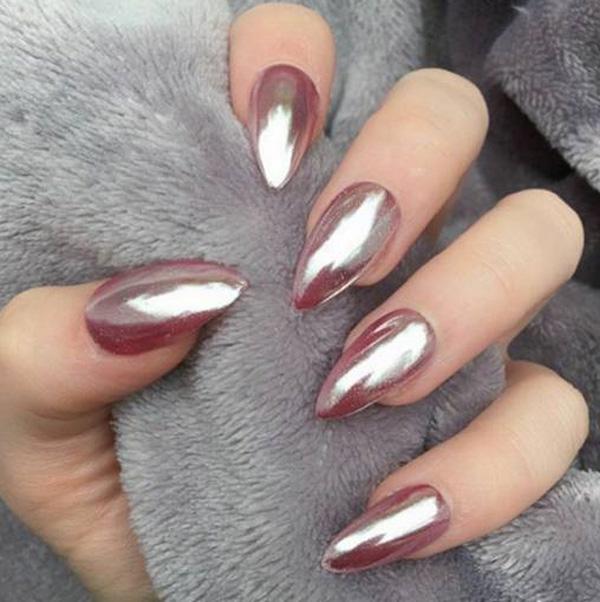 55+ Creative and Chic Chrome Nail Art Ideas