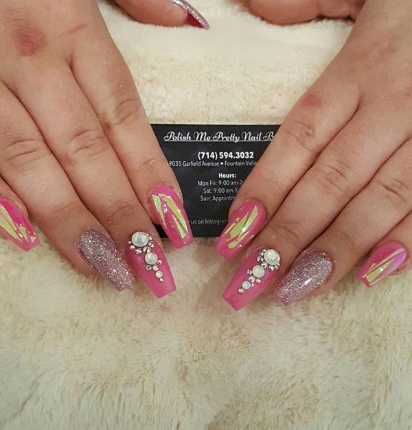 55+ Creative and Chic Chrome Nail Art Ideas