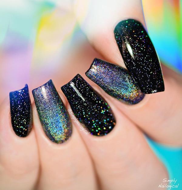 55+ Creative and Chic Chrome Nail Art Ideas