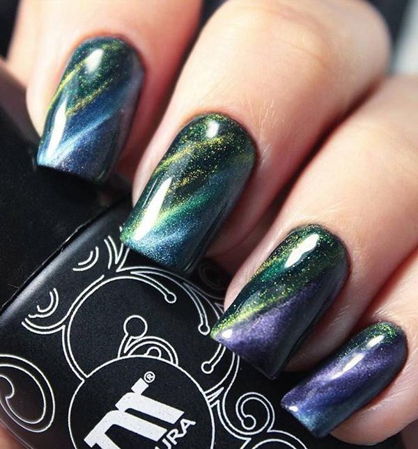 55+ Creative and Chic Chrome Nail Art Ideas