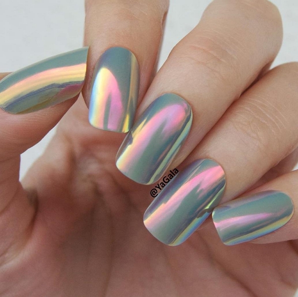 55+ Creative and Chic Chrome Nail Art Ideas