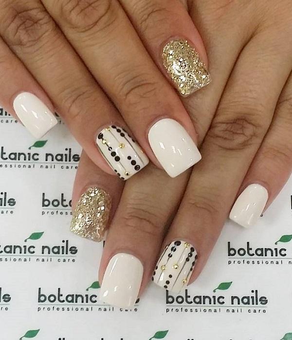 55 Stripes Nail Art Ideas