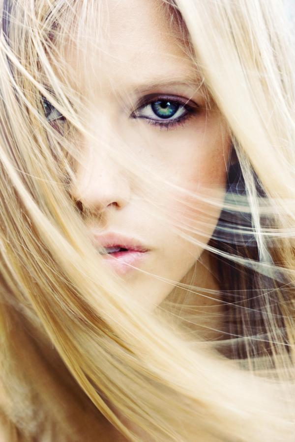 Eye-catching Portraits by Caitlin Worthington