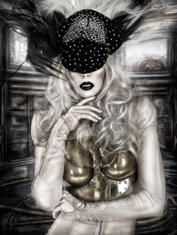 Steampunk Fashion by Rebeca Saray