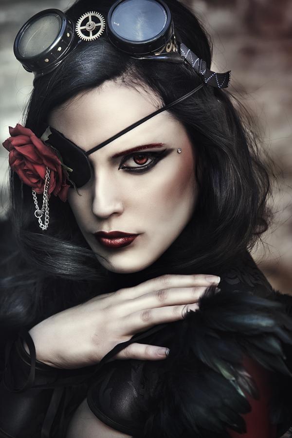 Steampunk Fashion by Rebeca Saray