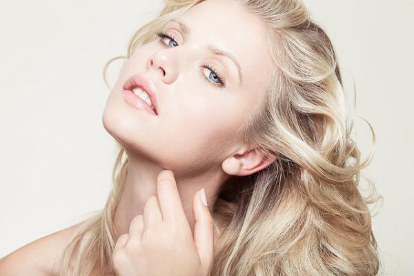 Beauty Photography by Marc Laroche