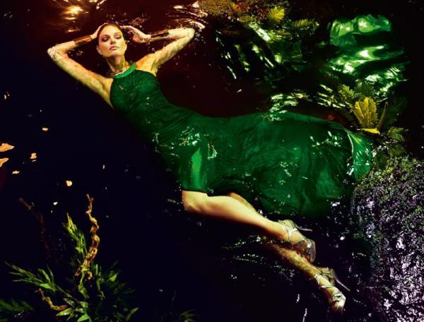 Patricia van der Vliet Floats